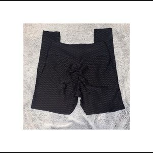 Black Leggings - butt lifting